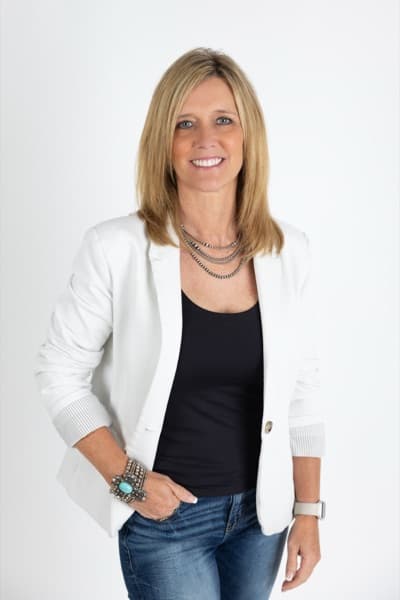 Jami Rowe - Office Administration at HRI Roofing & Post Frame